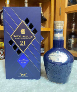 Chivas 21 Năm Royal Salute